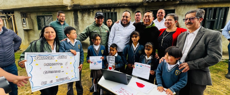 Investment of $126.774 billion in connectivity, artificial intelligence projects for tourism, and computers for students mark Minister Julián Molina’s visit to Boyacá